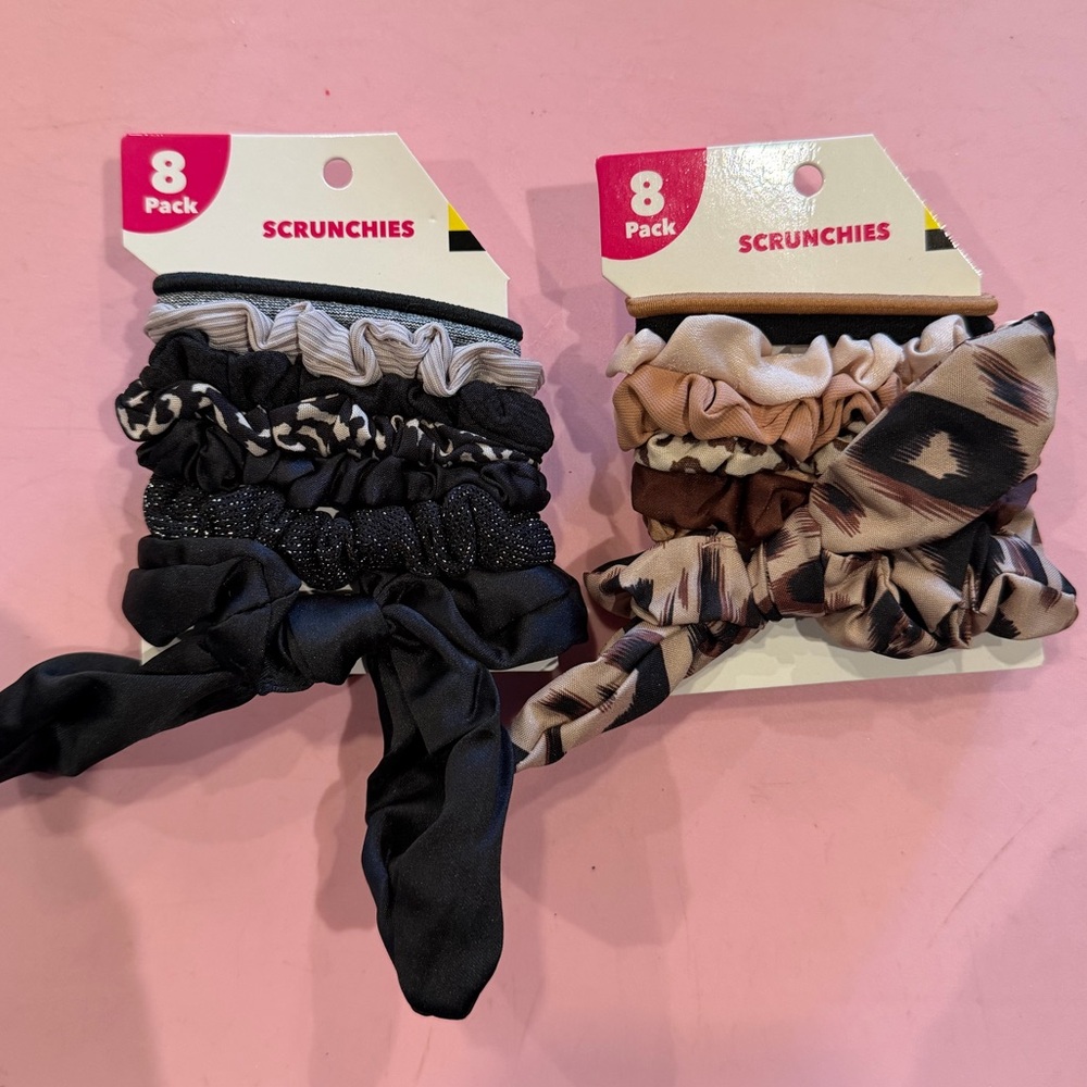 Stylish Scrunchies Set - Black and Tan
